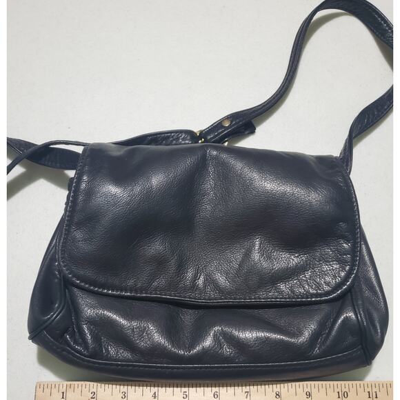 Victoria Leather Co Soft Black Leather Shoulder Bag multiple compartments - Picture 14 of 14